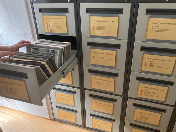 Münsterbauverein, Blick in die Fotosammlung