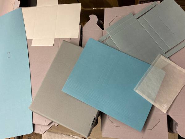 Übersicht über Verpackungsmaterial für Archive